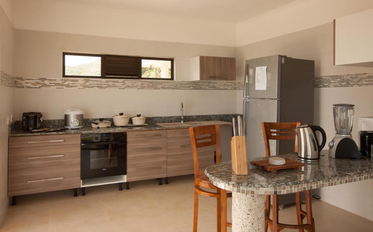 Le Duc Hillview Villas Anse Volbert Village  Bagian luar foto