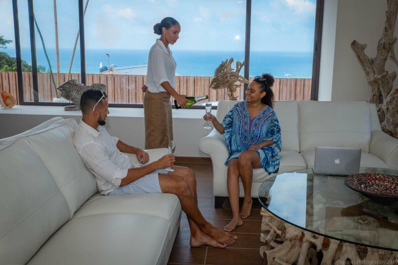 Le Duc Hillview Villas Anse Volbert Village  Bagian luar foto